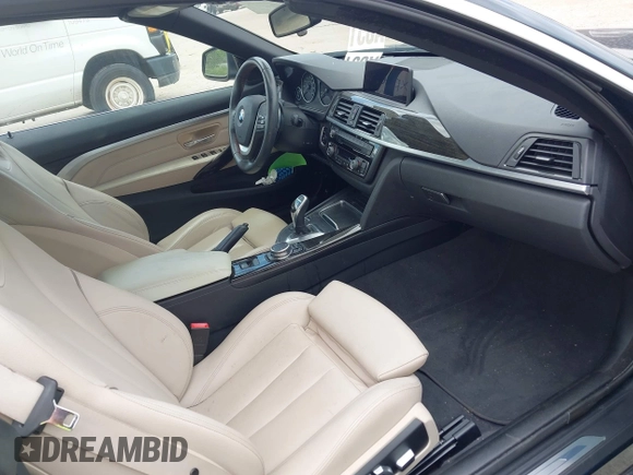 2016 BMW 4 Series 428i z VIN WBA3V7C57G5A28082, wystawiony jako IAAI lot #42438917 z przebiegiem 118 464 mil mil oraz . Historia ofert i sprzedaży dostępna na DreamBid. Obrazek 5.