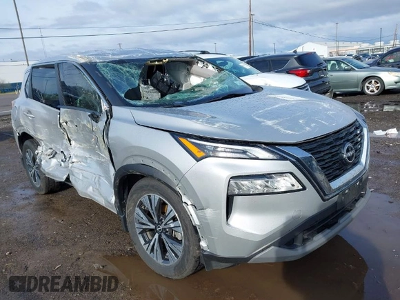 2022 Nissan Rogue SV with VIN JN8BT3BB7NW333756, listed as a IAAI auction lot 41938168 with 26,682 mi miles. Bid and sale history available at carsss.com. Image 1.