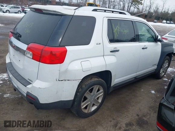 2010 GMC Terrain SLT-2 z VIN 2CTFLJEYXA6226212, wystawiony jako IAAI lot #41563252 z przebiegiem Nie podano mil oraz . Historia ofert i sprzedaży dostępna na DreamBid. Obrazek 4.