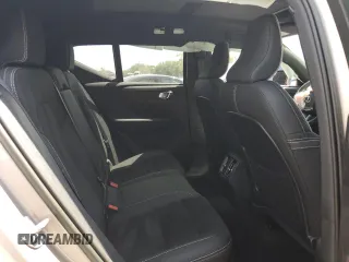 2023 Volvo XC40 Ultimate with VIN YV4ED3UM3P2013538, listed as a Copart auction lot 57995485 with 24,189 mi miles and Salvage title. Bid and sale history available at DreamBid. Image 10.