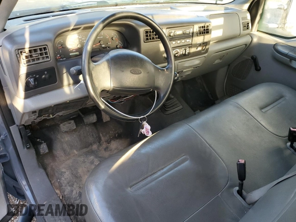 2002 Ford F-350 with VIN 1FDWF36F62EB93875, listed as a Copart auction lot 86976314 with 150,681 mi miles and Salvage title. Bid and sale history available at DreamBid. Image 8.