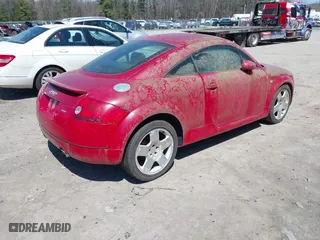 2001 Audi TT with VIN TRUWT28N611002740, listed as a IAAI auction lot 42083773 with 125,418 mi miles. Bid and sale history available at carsss.com. Image 4.