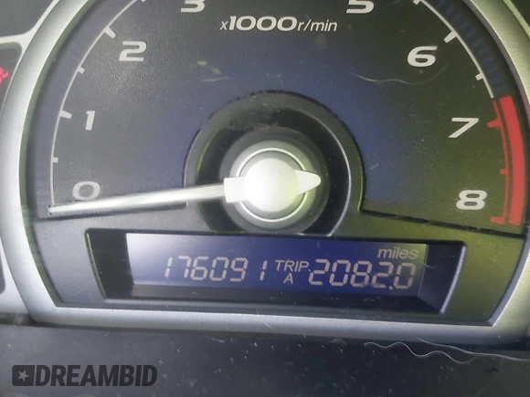2011 Honda Civic Cpe EX with VIN 2HGFG1B83BH516769, listed as a IAAI auction lot 41803042 with 176,091 mi miles. Bid and sale history available at carsss.com. Image 16.