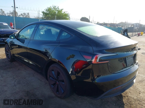 2025 Tesla Model 3 Long Range with VIN 5YJ3E1EB3SF926394, listed as a IAAI auction lot 42249844 with 1,090 mi miles and . Bid and sale history available at DreamBid. Image 3.