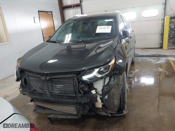 2020 Chevrolet Equinox LT with VIN 2GNAXVEX8L6241939, listed as a IAAI auction lot 41650319 with 51,684 mi miles. Bid and sale history available at carsss.com. Image 13.