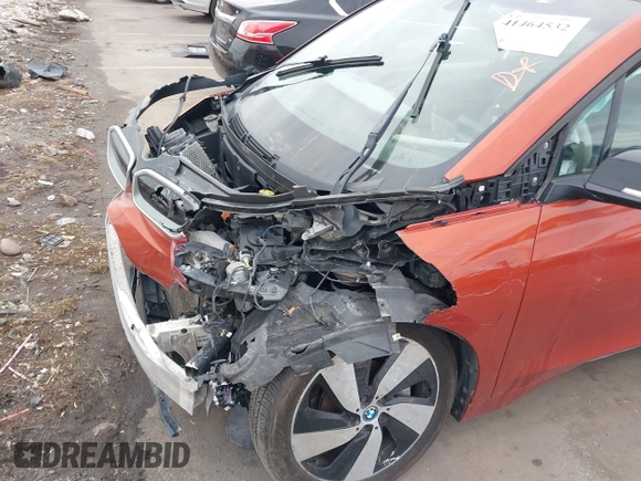 2015 BMW i3 with VIN WBY1Z4C53FV505033, listed as a IAAI auction lot 41464532 with 1 mi miles. Bid and sale history available at carsss.com. Image 6.