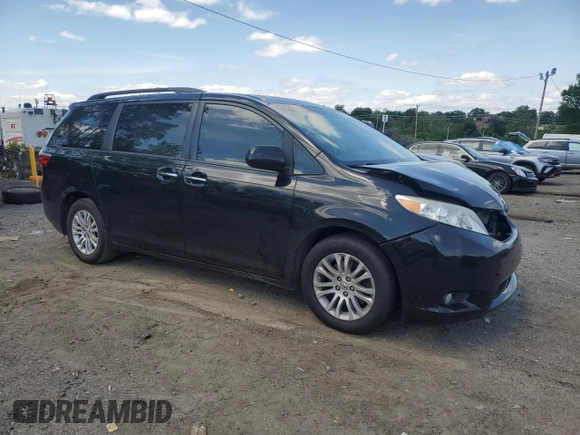 2017 Toyota Sienna XLE Auto Access Seat with VIN 5TDYZ3DC3HS782169, listed as a Copart auction lot 57553375 with 133,679 mi miles and Salvage title. Bid and sale history available at DreamBid. Image 4.