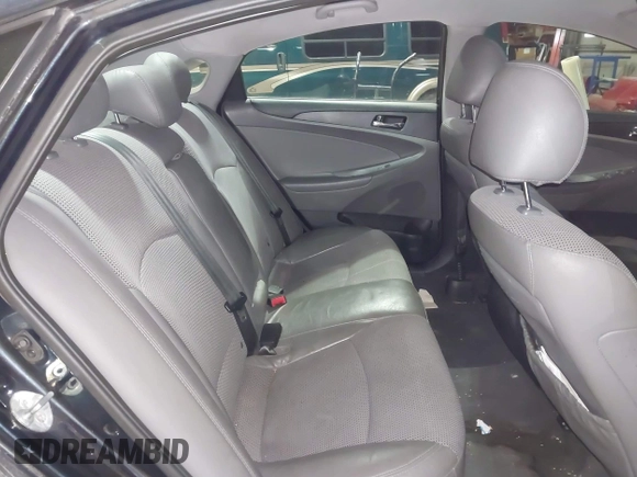 2013 Hyundai Sonata Limited with VIN 5NPEC4AB2DH574600, listed as a IAAI auction lot 41860490 with 116,567 mi miles and . Bid and sale history available at DreamBid. Image 8.