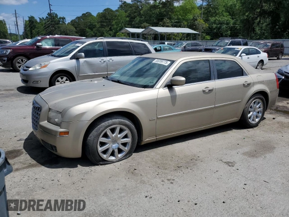 2009 Chrysler 300 Touring with VIN 2C3KA53V69H592639, listed as a Copart auction lot 55209775 with 107,751 mi miles and Salvage Title. Bid and sale history available at DreamBid. Image 1.