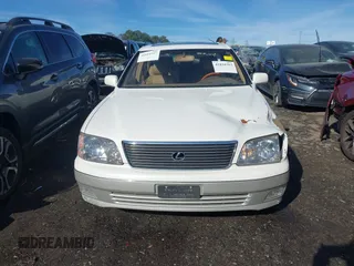 2000 Lexus LS 400 with VIN JT8BH28F7Y0168492, listed as a IAAI auction lot 41810357 with 92,472 mi miles and . Bid and sale history available at carsss.com. Image 13.