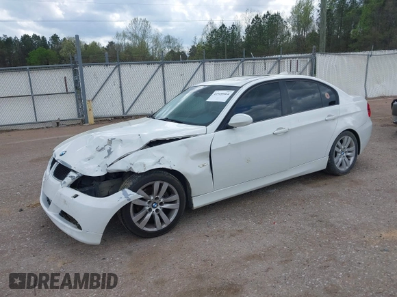 2006 BMW 3 Series 325i with VIN WBAVB175X6NK31827, listed as a IAAI auction lot 41920464 with 174,885 mi miles and . Bid and sale history available at DreamBid. Image 2.