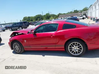 2013 Ford Mustang V6 with VIN 1ZVBP8AM0D5200449, listed as a IAAI auction lot 42046536 with Not Provided miles. Bid and sale history available at carsss.com. Image 15.