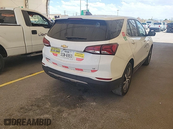 2022 Chevrolet Equinox LT z VIN 3GNAXKEV3NL291479, wystawiony jako IAAI lot #42561793 z przebiegiem 29 457 mil mil oraz . Historia ofert i sprzedaży dostępna na DreamBid. Obrazek 3.
