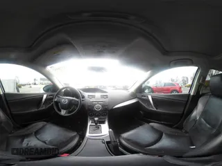 2011 Mazda 3 S Grand Touring z VIN JM1BL1M69B1411625, wystawiony jako IAAI lot #41778143 z przebiegiem 133 987 mil mil oraz . Historia ofert i sprzedaży dostępna na DreamBid. Obrazek 20.