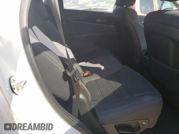 2020 Kia Sorento LX with VIN 5XYPGDA38LG655404, listed as a Copart auction lot 46668395 with 17,004 mi miles and Salvage Title. Bid and sale history available at carsss.com. Image 11.