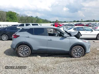 2022 Nissan Kicks SV z VIN 3N1CP5CV2NL518444, wystawiony jako IAAI lot #41946827 z przebiegiem 69 000 mil mil oraz . Historia ofert i sprzedaży dostępna na DreamBid. Obrazek 13.