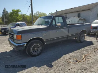 1990 Ford F-150 S с VIN 1FTDF15Y8LNA62600, выставлен на аукционе Copart как лот 54731985 с пробегом 95 499 миль миль и Чистый • Clean title. История ставок и продаж доступна на DreamBid. Изображение 1.