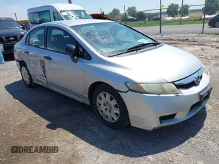 2010 Honda Civic DX-VP z VIN 2HGFA1F3XAH503936, wystawiony jako IAAI lot #42241603 z przebiegiem 199 931 mil mil oraz . Historia ofert i sprzedaży dostępna na DreamBid. Obrazek 1.