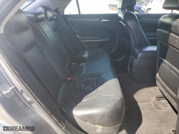2015 Chrysler 300 Limited with VIN 2C3CCAAG1FH846488, listed as a Copart auction lot 52618305 with 152,223 mi miles and Salvage Title. Bid and sale history available at carsss.com. Image 10.