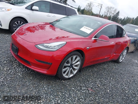 2018 Tesla Model 3 Long Range Battery z VIN 5YJ3E1EB2JF087823, wystawiony jako IAAI lot #41903609 z przebiegiem 69 749 mil mil oraz . Historia ofert i sprzedaży dostępna na DreamBid. Obrazek 20.