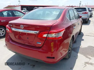 2014 Nissan Sentra SR z VIN 3N1AB7AP5EY233262, wystawiony jako IAAI lot #42551348 z przebiegiem 185 863 mil mil oraz . Historia ofert i sprzedaży dostępna na DreamBid. Obrazek 4.