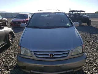 2002 Toyota Sienna LE with VIN 4T3ZF13C12U417417, listed as a Copart auction lot 70251214 with 178,215 mi miles and Clean Title. Bid and sale history available at carsss.com. Image 5.