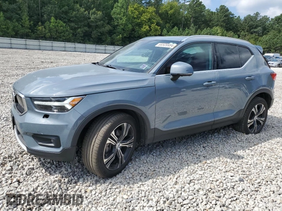 2020 Volvo XC40 Inscription with VIN YV4162UL2L2268301, listed as a Copart auction lot 68509984 with 85,758 mi miles and Salvage Title. Bid and sale history available at DreamBid. Image 1.