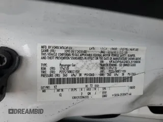 2013 Ford C-Max SE z VIN 1FADP5AU9DL519909, wystawiony jako Copart lot #56581145 z przebiegiem 160 051 mil mil oraz Szkoda całkowita • Salvage title. Historia ofert i sprzedaży dostępna na DreamBid. Obrazek 12.