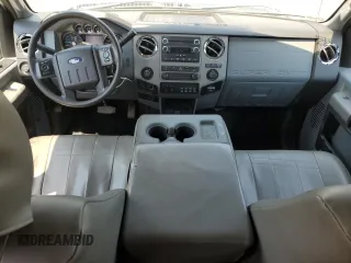 2015 Ford F-350 Lariat с VIN 1FT8X3BT9FED37558, выставлен на аукционе Copart как лот 62318945 с пробегом 109 232 миль миль и Списание • Salvage title. История ставок и продаж доступна на DreamBid. Изображение 8.