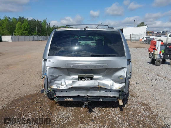 2019 Dodge Grand Caravan GT with VIN 2C4RDGEG4KR512377, listed as a IAAI auction lot 42015069 with 191,497 mi miles and . Bid and sale history available at DreamBid. Image 17.