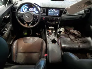 2019 Kia Niro EX with VIN KNDCC3LC1K5281842, listed as a Copart auction lot 48992555 with 48,800 mi miles and Salvage Title. Bid and sale history available at carsss.com. Image 8.
