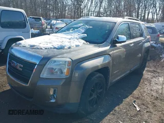 2010 GMC Terrain SLE-2 with VIN 2CTALDEW5A6300291, listed as a IAAI auction lot 41413640 with 999,999 mi miles. Bid and sale history available at carsss.com. Image 2.