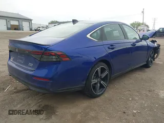 2025 Honda Accord Sport with VIN 1HGCY2F57SA002363, listed as a IAAI auction lot 42157855 with 8,737 mi miles and . Bid and sale history available at DreamBid. Image 4.