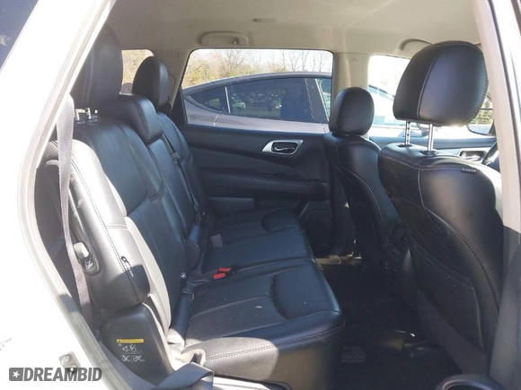 2018 Nissan Pathfinder SV with VIN 5N1DR2MM2JC638617, listed as a IAAI auction lot 41762543 with 121,964 mi miles. Bid and sale history available at carsss.com. Image 8.