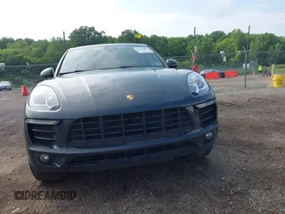 2018 Porsche Macan S with VIN WP1AB2A51JLB31120, listed as a IAAI auction lot 42543887 with 131,088 mi miles and . Bid and sale history available at DreamBid. Image 12.