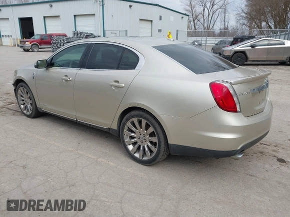 2010 Lincoln MKS с VIN 1LNHL9DR0AG607074, выставлен на аукционе IAAI как лот 41900627 с пробегом 118 882 миль миль и . История ставок и продаж доступна на DreamBid. Изображение 3.