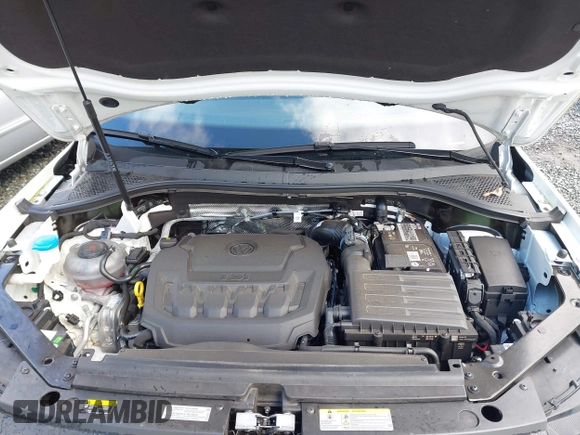 2023 Volkswagen Tiguan SE R-Line Black with VIN 3VVCB7AX3PM014446, listed as a IAAI auction lot 42016885 with 12,726 mi miles and . Bid and sale history available at DreamBid. Image 10.
