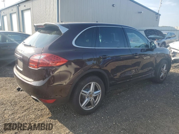 2014 Porsche Cayenne Diesel with VIN WP1AF2A23ELA49051, listed as a Copart auction lot 63105015 with 145,894 mi miles and Salvage title. Bid and sale history available at DreamBid. Image 3.