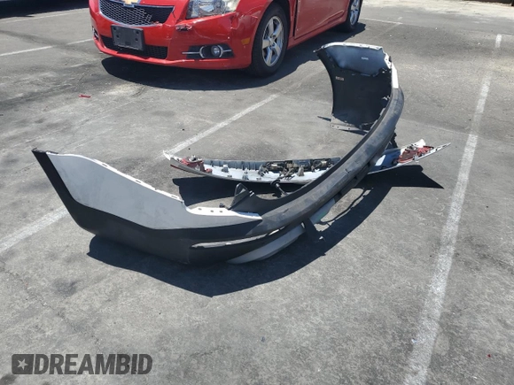 2021 Kia Telluride LX with VIN 5XYP24HC6MG131061, listed as a Copart auction lot 61263645 with 96,963 mi miles and Salvage title. Bid and sale history available at DreamBid. Image 12.