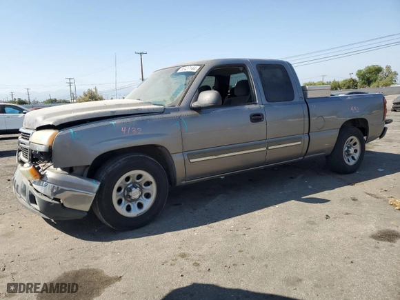 2007 Chevrolet Silverado 1500 Classic LT1 with VIN 1GCEC19X77Z154648, listed as a Copart auction lot 58427144 with 194,575 mi miles and Salvage Title. Bid and sale history available at carsss.com. Image 1.