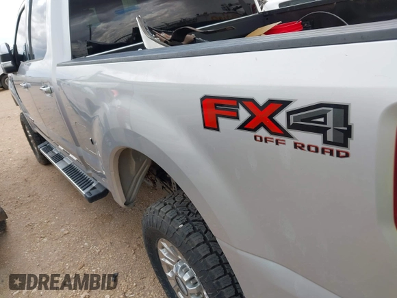 2019 Ford F-250 XL with VIN 1FT7W2BT9KEG02613, listed as a IAAI auction lot 42594640 with 167,453 mi miles and . Bid and sale history available at DreamBid. Image 3.