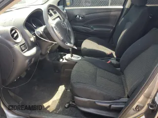 2019 Nissan Versa SV z VIN 3N1CN7AP5KL832221, wystawiony jako Copart lot #61361015 z przebiegiem 145 684 mil mil oraz Czysty tytuł • Clean title. Historia ofert i sprzedaży dostępna na DreamBid. Obrazek 7.