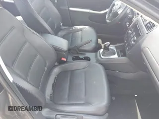 2014 Volkswagen Jetta SE with VIN 3VWD07AJ3EM232529, listed as a IAAI auction lot 42286442 with 125,000 mi miles and . Bid and sale history available at DreamBid. Image 5.