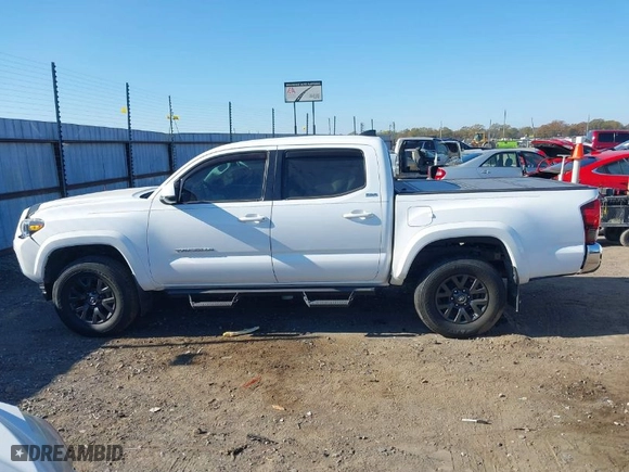 2020 Toyota Tacoma 2WD SR5 with VIN 5TFAZ5CN1LX094013, listed as a IAAI auction lot 41005706 with 40,694 mi miles. Bid and sale history available at carsss.com. Image 14.