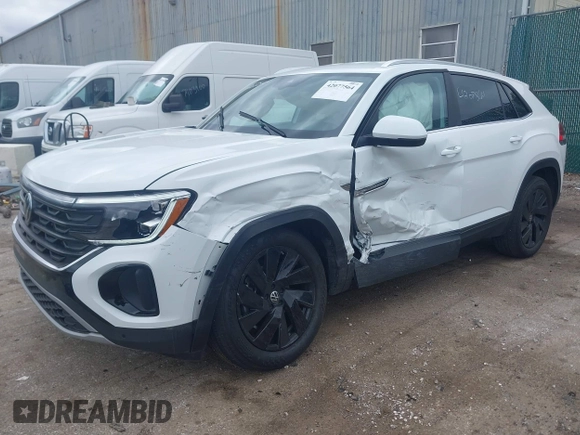 2024 Volkswagen Atlas SE с VIN 1V2HE2CAXRC235388, выставлен на аукционе IAAI как лот 42077564 с пробегом 18 582 миль миль и . История ставок и продаж доступна на DreamBid. Изображение 2.