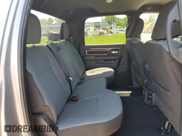 2024 Ram 2500 Big Horn with VIN 3C6UR5DJ0RG353863, listed as a Copart auction lot 61632075 with 25,014 mi miles and Clean title. Bid and sale history available at DreamBid. Image 10.