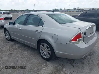2008 Ford Fusion SEL with VIN 3FAHP08198R232299, listed as a IAAI auction lot 41932153 with 191,011 mi miles. Bid and sale history available at carsss.com. Image 3.
