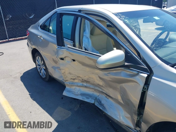 2017 Toyota Camry XLE z VIN 4T1BF1FK3HU786219, wystawiony jako IAAI lot #42097020 z przebiegiem 73 225 mil mil oraz . Historia ofert i sprzedaży dostępna na DreamBid. Obrazek 6.