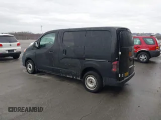 2015 Nissan NV200 S z VIN 3N6CM0KN6FK714403, wystawiony jako IAAI lot #41705950 z przebiegiem 84 384 mil mil oraz . Historia ofert i sprzedaży dostępna na DreamBid. Obrazek 3.