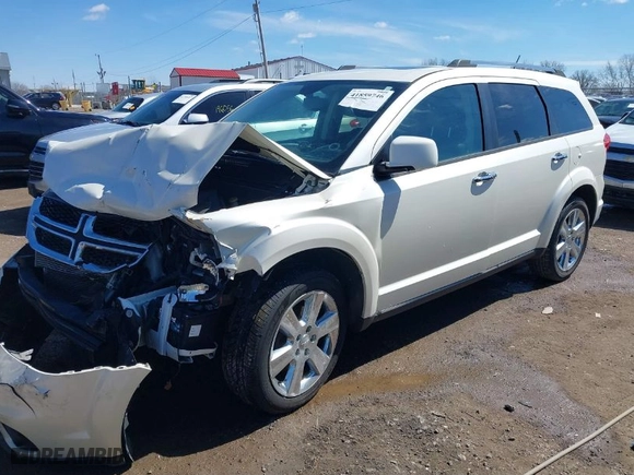 2014 Dodge Journey Limited with VIN 3C4PDCDG6ET105728, listed as a IAAI auction lot 41859746 with 184,335 mi miles. Bid and sale history available at carsss.com. Image 2.